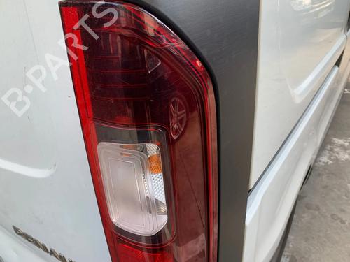 Right taillight RENAULT TRAFIC III Van (FG_) 1.6 dCi 120 (FGMK) | BP31873874C35