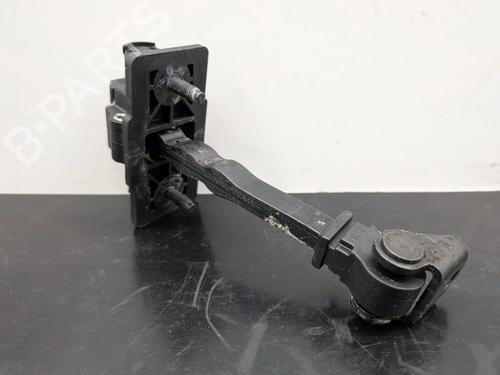 Used Hinge/Door check strap DS DS 7 Crossback (J4_, JR_, JC_) 2.0 BlueHDi 180 (JJEHZR) (177 hp) 31875168