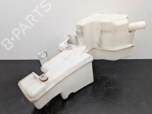 Used Windscreen washer tank VW TOURAN (1T1, 1T2) 1.9 TDI (105 hp) 31875175
