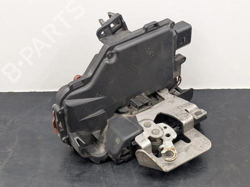 front-right-lock-audi-a4-b6-avant-8e5-2000-2001-2002-2003-2004-2005-31907846 main image