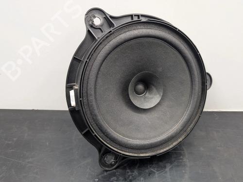 speaker-renault-trafic-iii-van-fg_-2014-31921719 main image