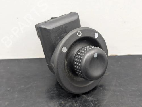 Used Mirror switch RENAULT TRAFIC III Van (FG_) 1.6 dCi 120 (FGMK) (121 hp) 31925774