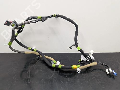 Faisceau de câbles LEXUS NX II (_A2_, _H2_) 450h+ E-Four (AAZH26) (309 hp) 31949904