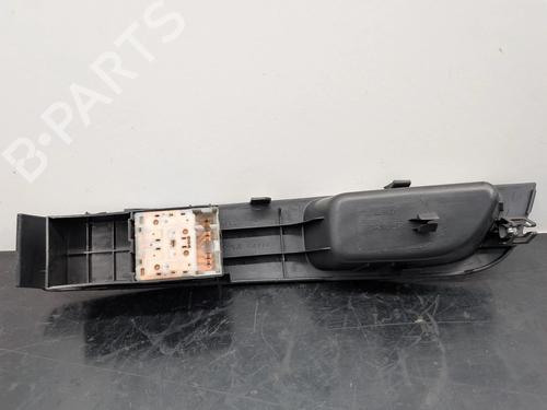Left front window switch NISSAN MICRA III (K12) 1.5 dCi | BP31959620I27