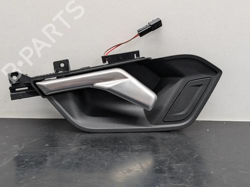 Maniglia interna posteriore sinistra AUDI Q3 Sportback (F3N) 35 TFSI (150 hp) 32012397