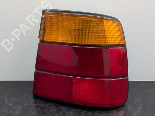 Feu arrière droit BMW 5 (E34) 520 i 24V (150 hp) 32036131