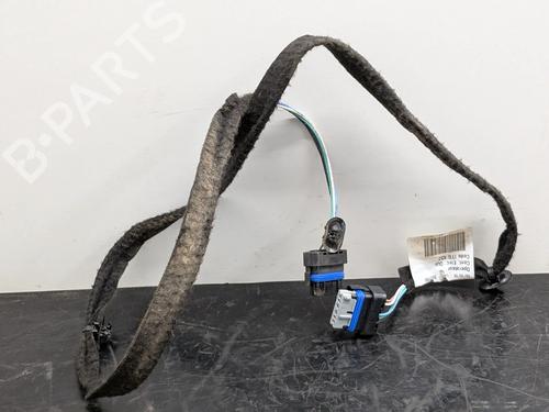 Faisceau de câbles RENAULT TRAFIC III Van (FG_) 1.6 dCi 120 (FGMK) (121 hp) 32135355