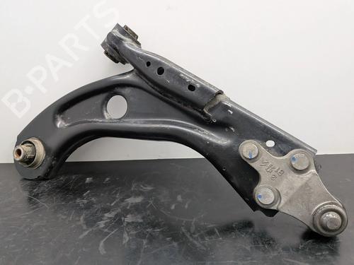 Used Left front suspension arm Left front suspension arm 32147394 32147394
