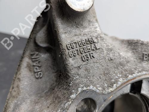 Right front steering knuckle BMW 2 Gran Tourer (F46) 216 d | BP32175983M26 