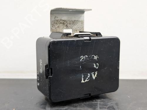 Used Switch NISSAN PATROL GR IV (Y60, GR) 2.8 TD (Y60A) (116 hp) 32207710