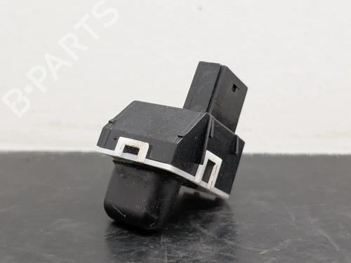 electronic-module-audi-a4-b6-8e2-2000-2001-2002-2003-2004-2005-32233173 main image