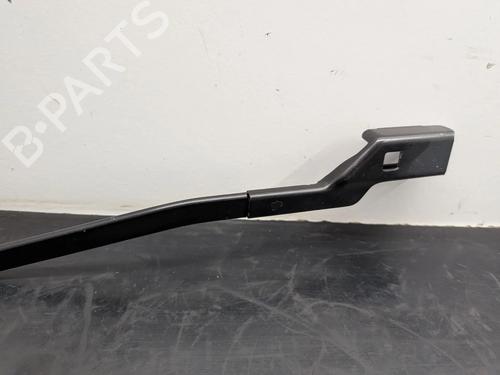 Front windshield wiper arm CITROËN C4 II (NC_) 1.2 THP 130 (NCHNYM, NCHNYT) | BP32283085C143