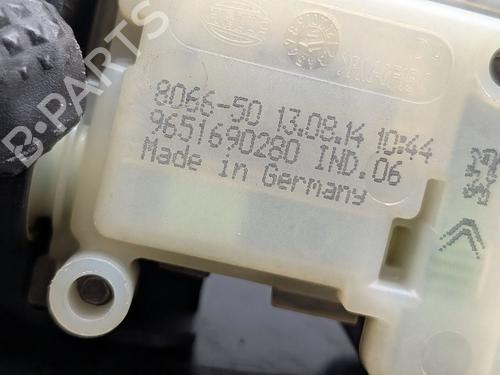 Fuel door actuator CITROËN C4 II (NC_) 1.2 THP 130 (NCHNYM, NCHNYT) | BP32283441E18