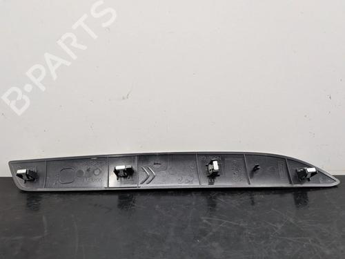 Door moulding trim CITROËN C4 II (NC_) 1.2 THP 130 (NCHNYM, NCHNYT) | BP32284058C150 