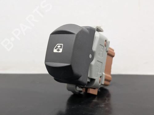Used Right front window switch Right front window switch RENAULT CLIO III (BR0/1, CR0/1) 1.2 16V (BR02, BR0J, BR11, CR02, CR0J, CR11) (75 hp) 12297570 12297570