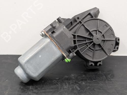 Used Right front window motor RENAULT CLIO III (BR0/1, CR0/1) 1.5 dCi (88 hp) 32396361