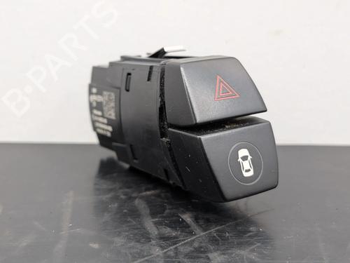 Used Warning switch BMW 2 Gran Tourer (F46) 216 d (116 hp) 32421579