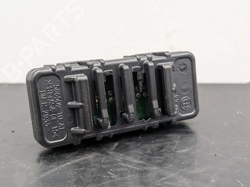 Used Electronic module BMW 2 Gran Tourer (F46) 216 d (116 hp) 32429640