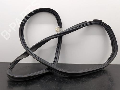Used Rubber door seal Rubber door seal BMW 2 Gran Tourer (F46) 216 d (116 hp) 32483845 32483845