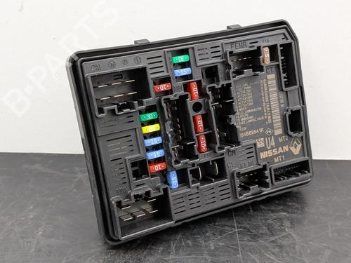 Used Fuse box RENAULT TALISMAN (LP_) 2.0 Blue dCi 200 (LPAL) (200 hp) 32505867