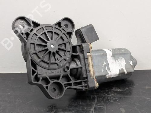 Used Left front window motor Left front window motor MERCEDES-BENZ C-CLASS (W203) C 220 CDI (203.006, 203.008) (143 hp) 12153268 12153268