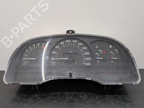 Used Instrument cluster Instrument cluster 32726320 32726320