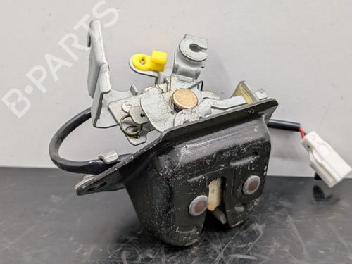 Used Tailgate lock NISSAN ALMERA TINO (V10) 1.8 (120 hp) 32844795