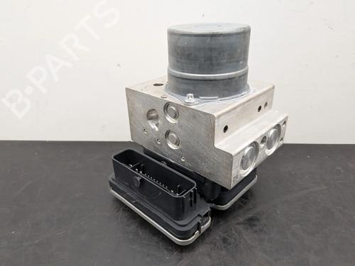 Used ABS pump ABS pump MERCEDES-BENZ C-CLASS (W206) C 200 d (206.003) (163 hp) 29938757 29938757
