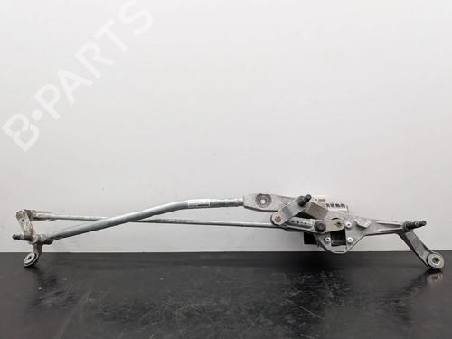 Used Front wiper motor Front wiper motor MERCEDES-BENZ C-CLASS (W206) C 200 d (206.003) (163 hp) 32868843 32868843