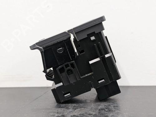 Switch AUDI Q3 Sportback (F3N) 35 TFSI | BP33004487I30  - Image 7