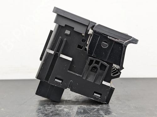 Switch AUDI Q3 Sportback (F3N) 35 TFSI | BP33004487I30  - Image 6