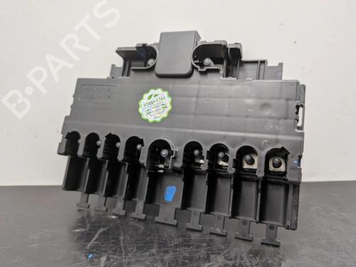 Used Fuse box Fuse box MERCEDES-BENZ C-CLASS (W206) C 200 d (206.003) (163 hp) 30113867 30113867