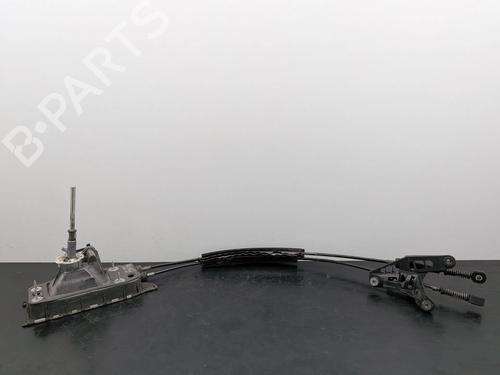 Used Gear lever VW GOLF VI (5K1) 2.0 TDI (110 hp) 33024526