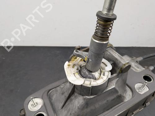 Gear lever VW GOLF VI (5K1) 2.0 TDI | BP33024526M90 - Image 6