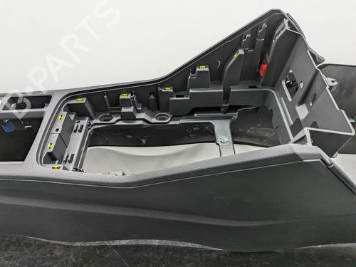 Middle console AUDI Q3 Sportback (F3N) 35 TFSI | BP33043433I22  - Image 8