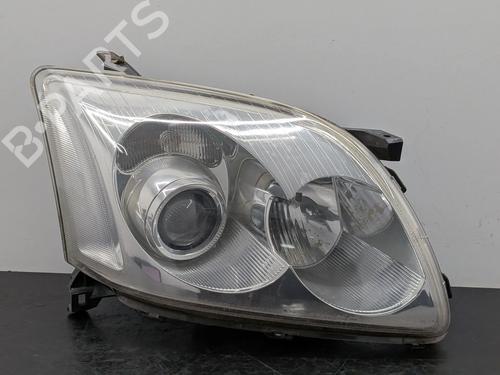 Used Right headlight Right headlight TOYOTA AVENSIS (_T25_) 2.0 D-4D (CDT250_, CDT250R) (116 hp) 33046879 33046879