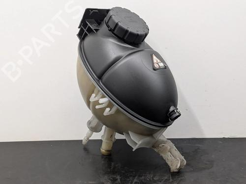 Used Expansion tank MERCEDES-BENZ CLS (C218) CLS 250 CDI / BlueTEC / d (218.303, 218.304) (204 hp) 33186511