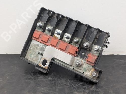 Used Fuse box Fuse box AUDI A1 Sportback (8XA, 8XF) 1.4 TFSI (185 hp) 33272609 33272609