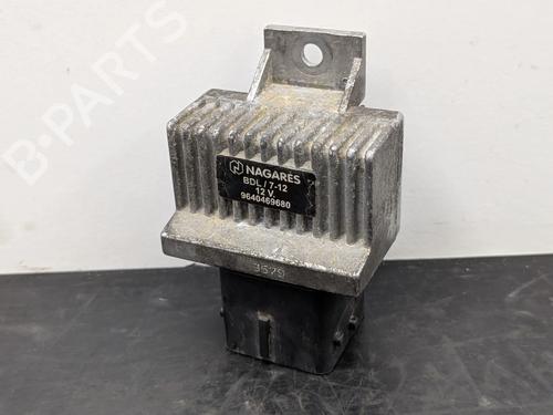 Used Electronic module Electronic module PEUGEOT 307 SW (3H) 1.6 HDI 110 (109 hp) 33303055 33303055