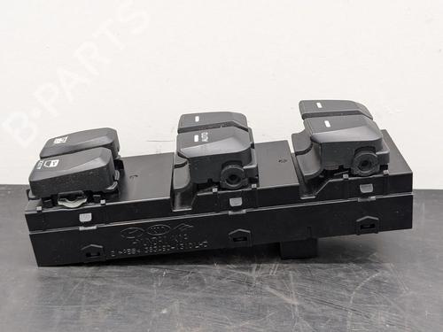 Left front window switch HYUNDAI ix35 (LM, EL, ELH) 1.7 CRDi | BP33304519I27 - Image 9