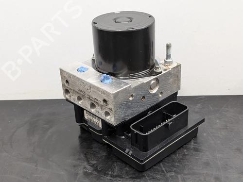 Used ABS pump ABS pump AUDI A1 Sportback (8XA, 8XF) 1.4 TFSI (185 hp) 33305562 33305562