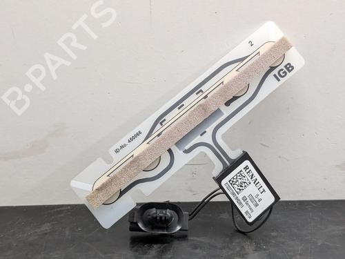 Used Electronic module Electronic module RENAULT SCÉNIC IV (J9_) 1.7 Blue dCi 120 (J9A7, J9A8) (120 hp) 33305659 33305659