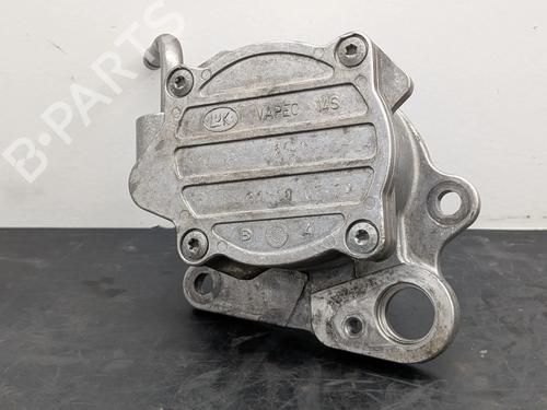 Used Vacuum pump Vacuum pump TOYOTA YARIS (_P9_) 1.4 D-4D (NLP90_, NLP90R) (90 hp) 33305845 33305845