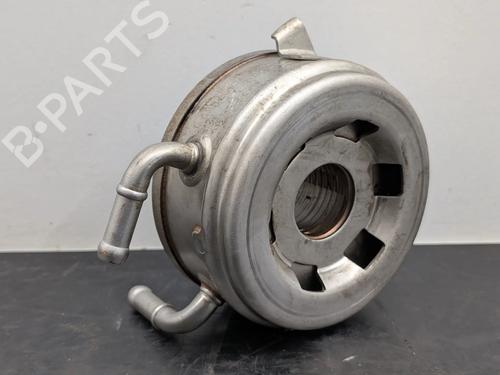 Used Oil radiator Oil radiator TOYOTA YARIS (_P9_) 1.4 D-4D (NLP90_, NLP90R) (90 hp) 33306349 33306349