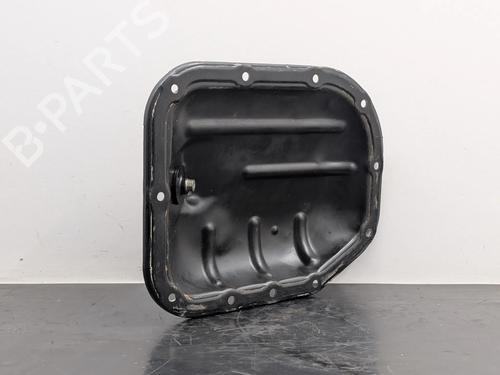 Used Oil sump Oil sump TOYOTA YARIS (_P9_) 1.4 D-4D (NLP90_, NLP90R) (90 hp) 33322764 33322764