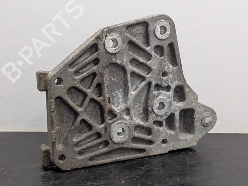 Used Support Support NISSAN MICRA II (K11) 1.0 i 16V (K11) (60 hp) 33471420 33471420