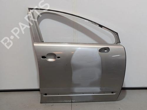 Used Right front door Right front door PEUGEOT 5008 (0U_, 0E_) 1.6 HDi (114 hp) 33471425 33471425