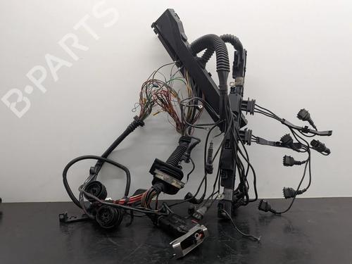 Used Wiring harness Wiring harness BMW 5 (E34) 520 i 24V (150 hp) 33554985 33554985