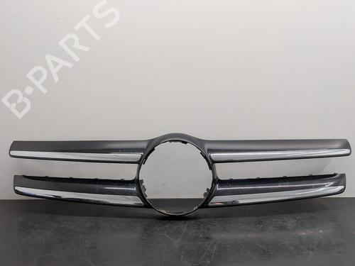 Used Grille Grille MERCEDES-BENZ GLA-CLASS (X156) GLA 220 CDI (156.903) (170 hp) 33606565 33606565