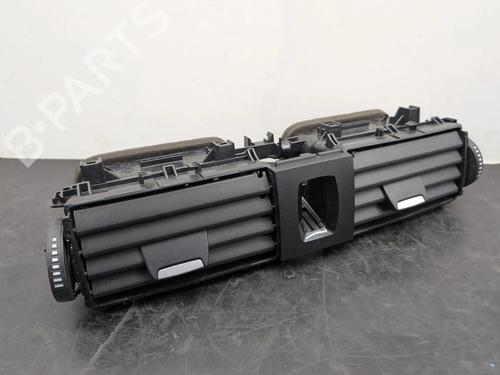 Used Air vent Air vent BMW 3 Touring (F31) 320 d (184 hp) 33608002 33608002